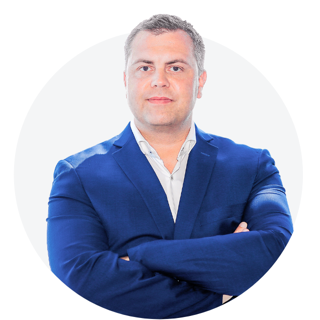 Nicolas Albana@2x